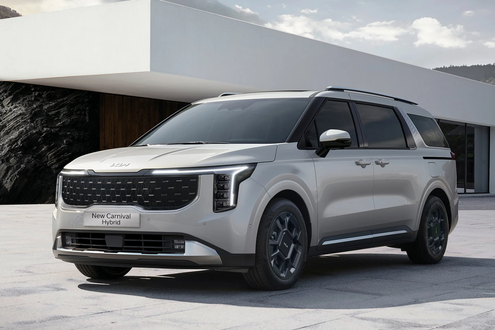 Kia chào Xuân Bính Ngọ 2026: Nhận xe trước Tết – An tâm du xuân cùng nhiều ưu đãi hấp dẫn