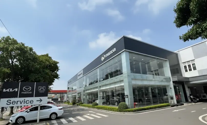 Mazda Trường Chinh