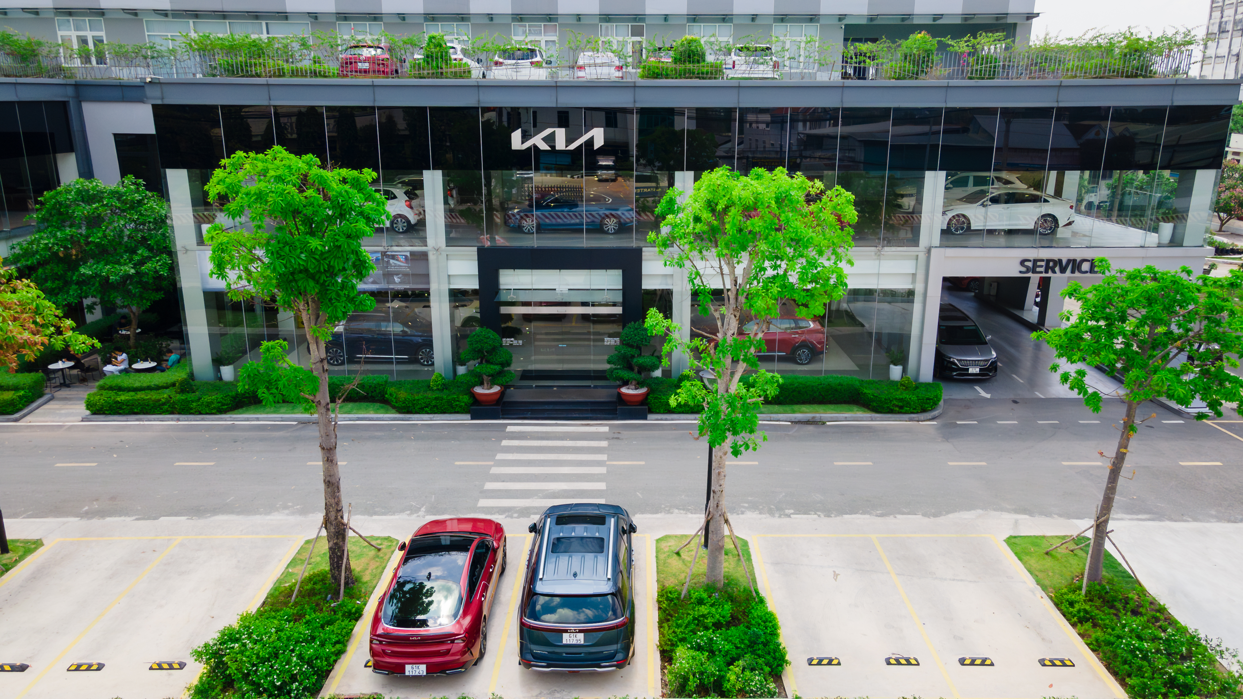 KIA - MAZDA BÌNH DƯƠNG
