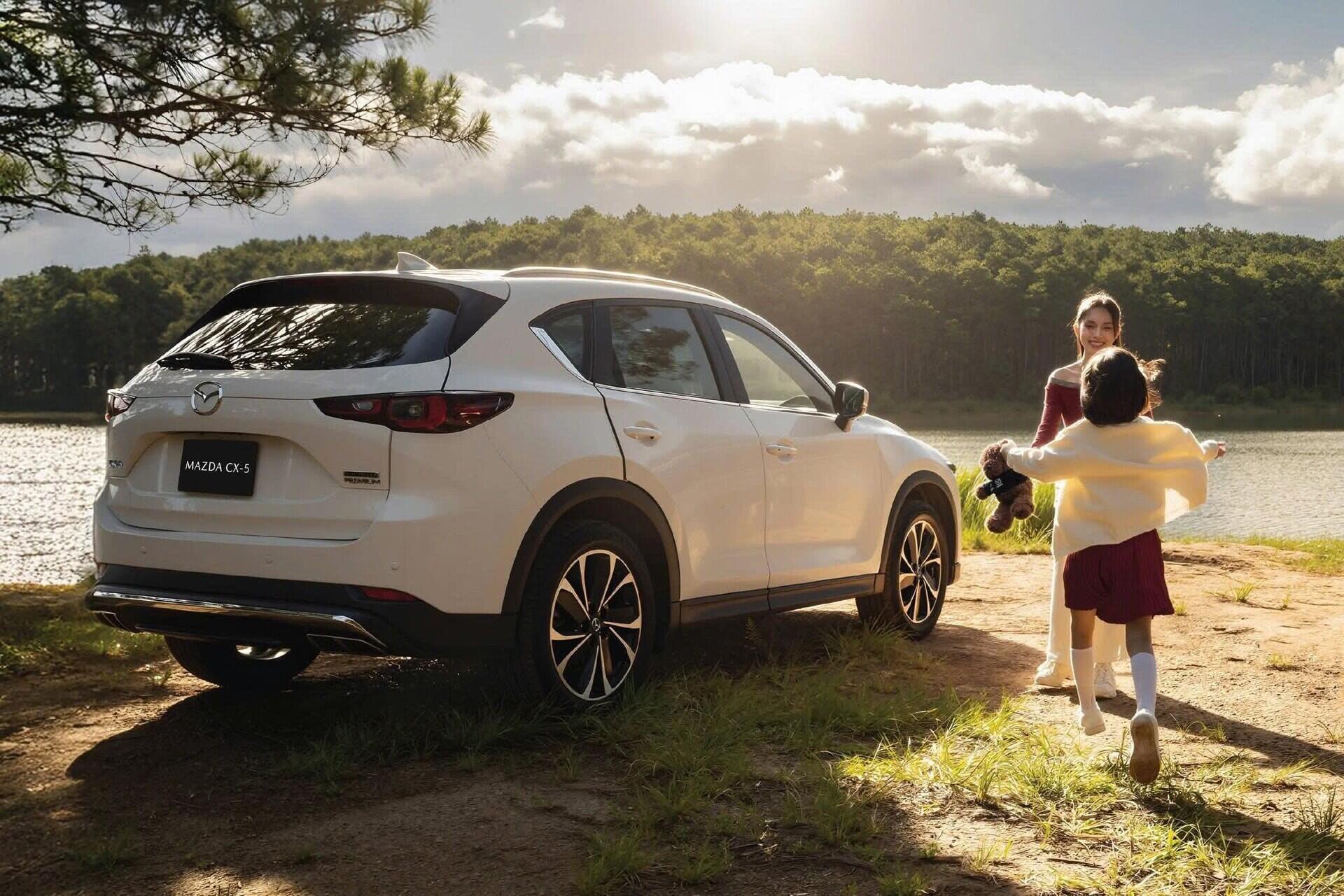 Mazda Dĩ An