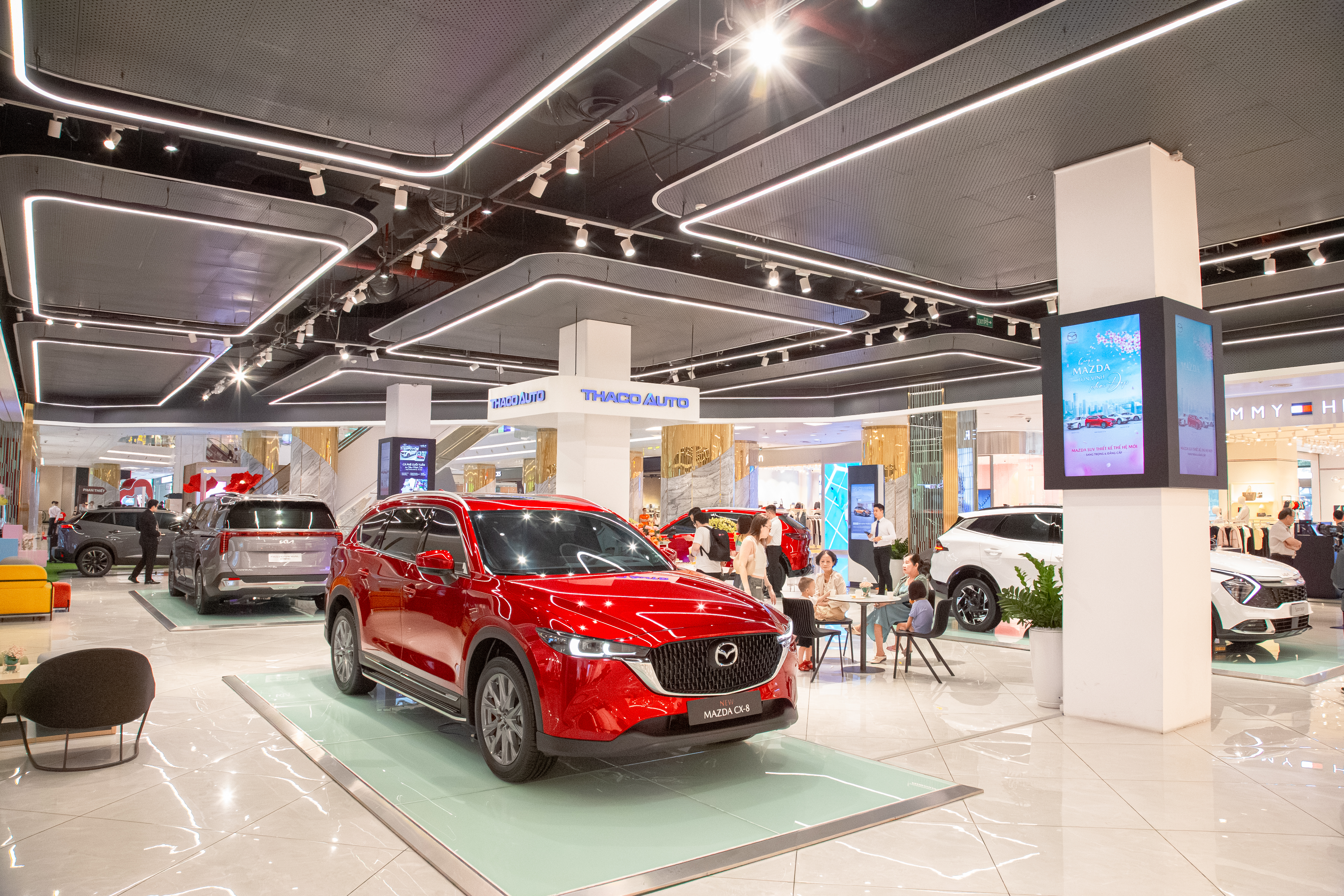 KIA - MAZDA - PEUGEOT SALA
