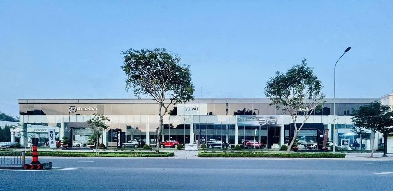 KIA - MAZDA GÒ VẤP